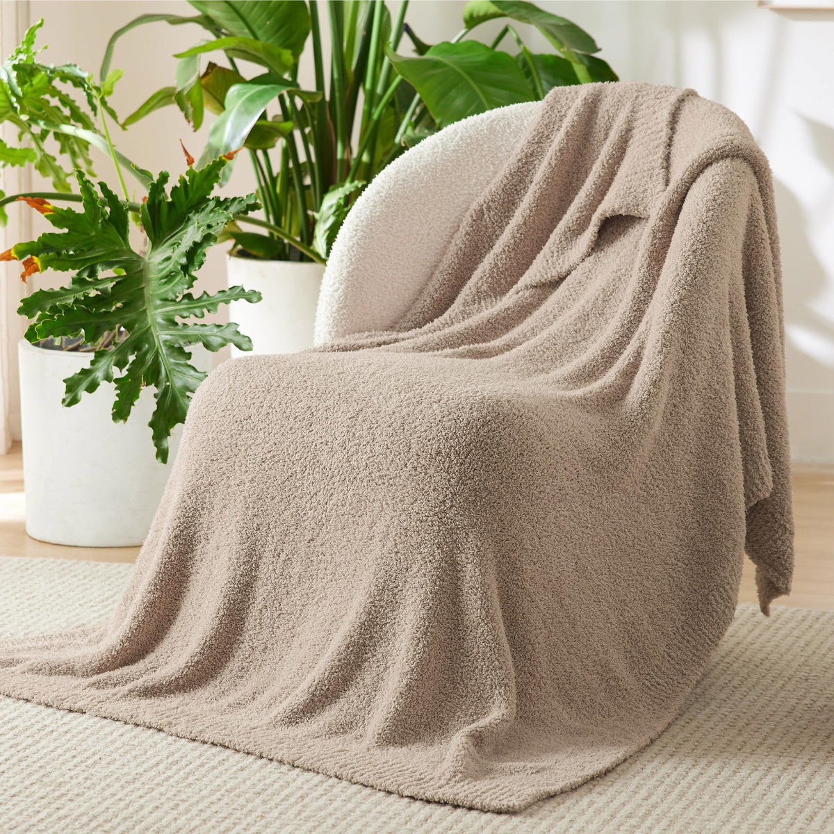 Bedsure front view of brown throw showing cozy look and drape benefit