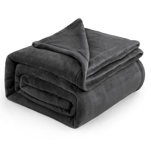 Bedsure GentleSoft king blanket front view shows cozy coverage