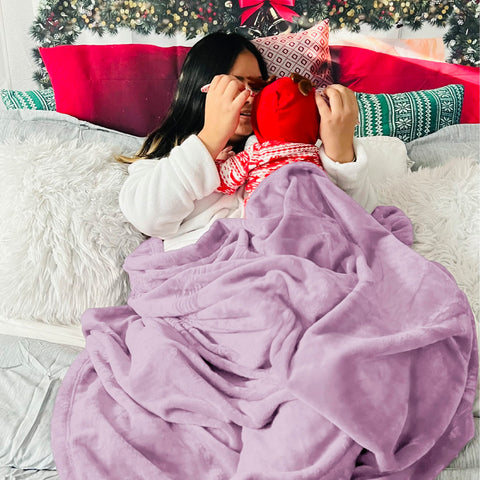 Bedsure GentleSoft draped for pet use showing pet comfort and durability