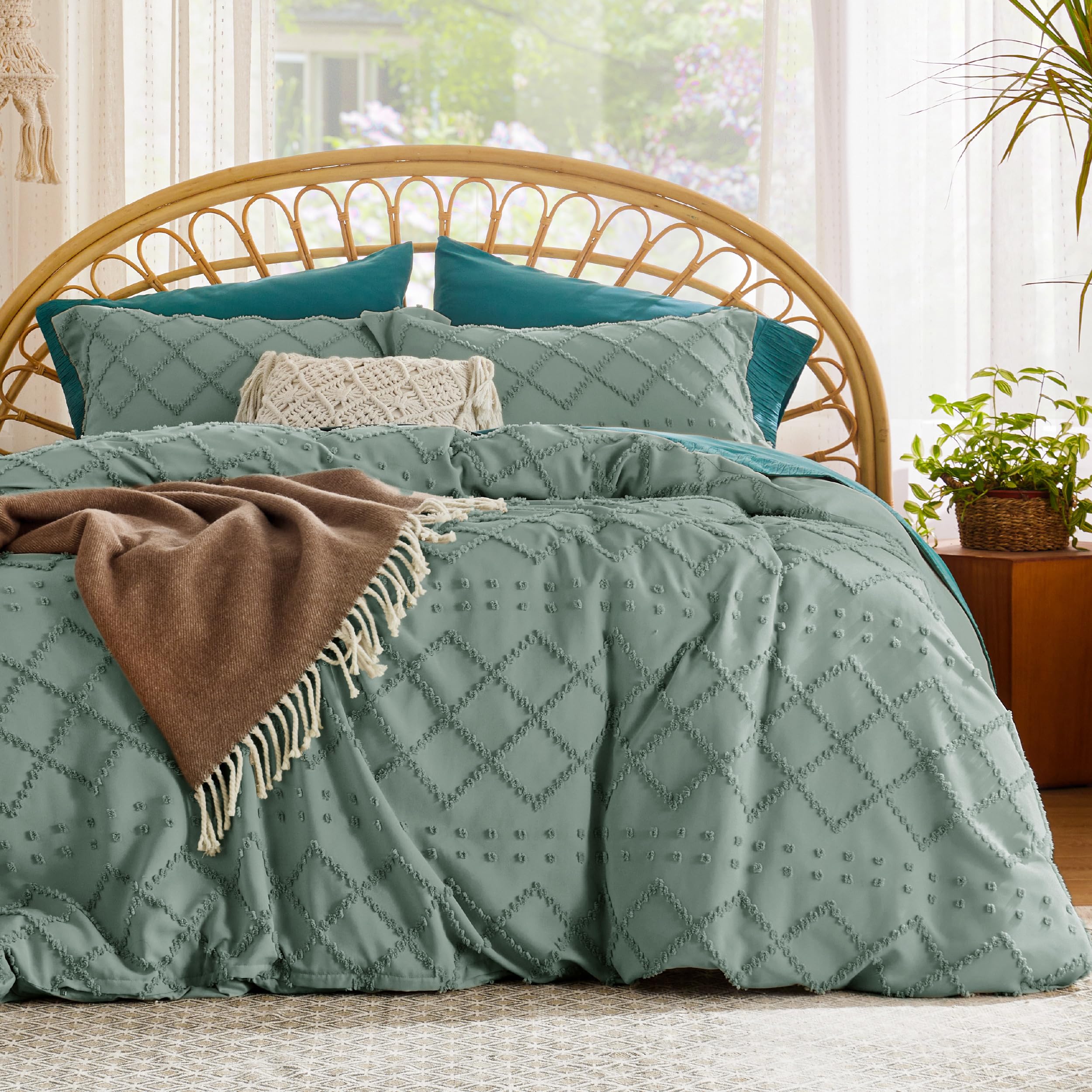 Bedsure front view of green boho duvet cover showing full bed styling and curb appeal
