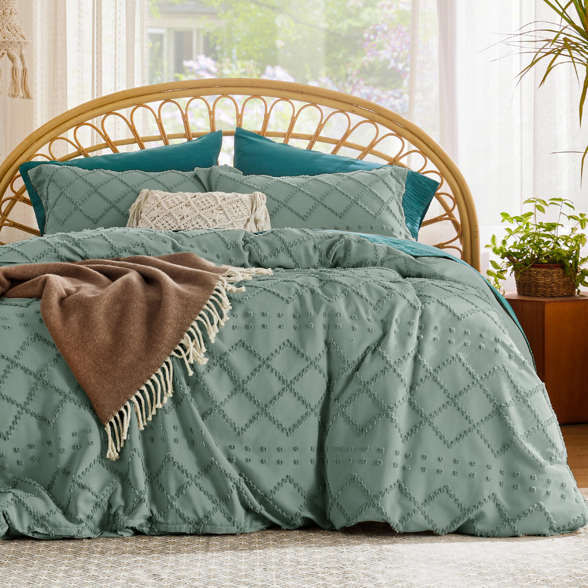 Bedsure front view of green boho duvet cover showing full bed styling and curb appeal