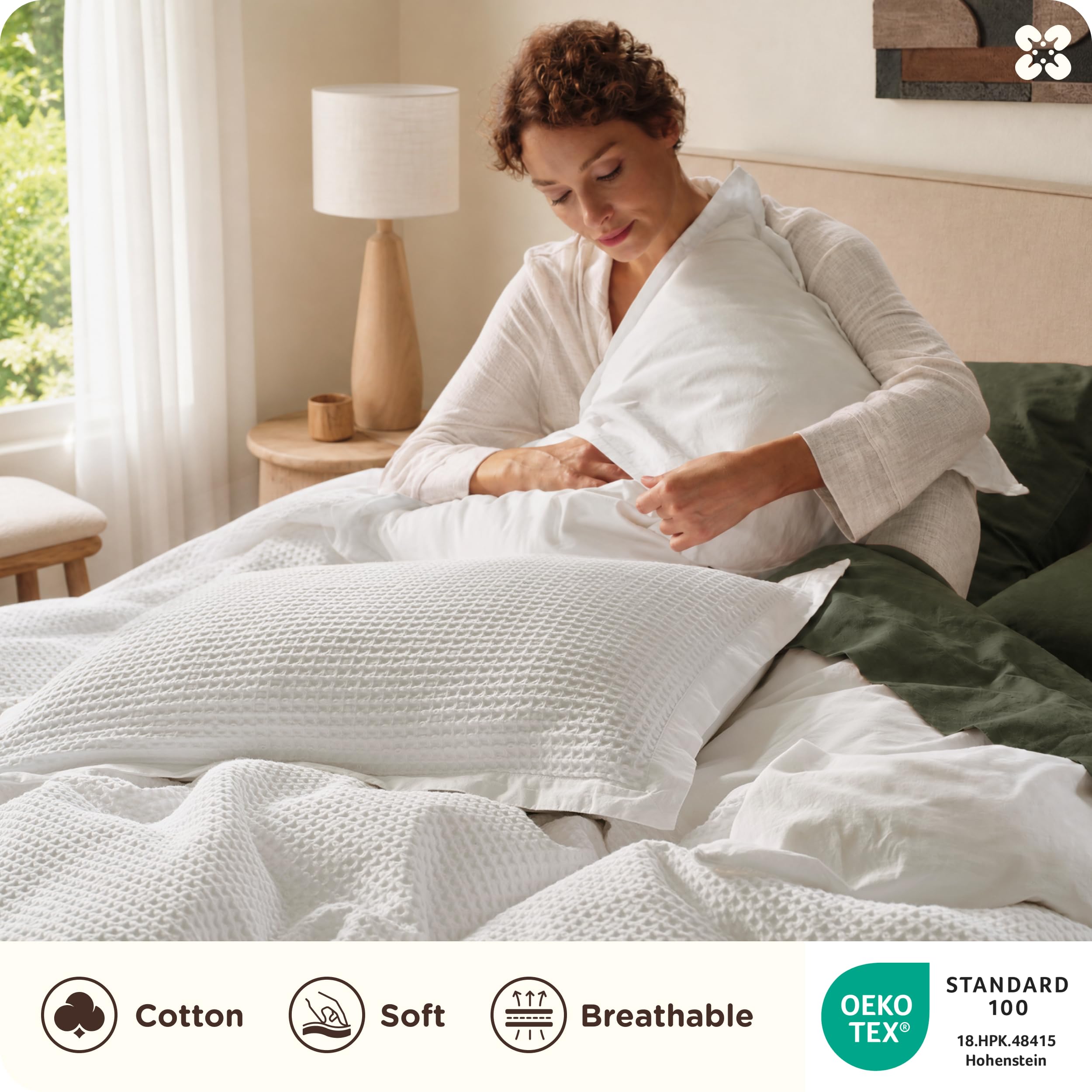 Bedsure hidden zipper detail offering secure closure and tidy duvet appearance