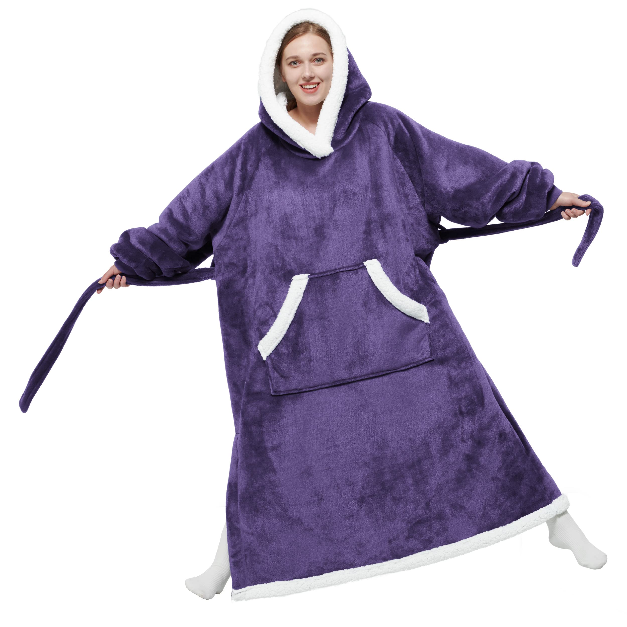 Bedsure long wearable blanket front view showing full-length coverage and cozy styling