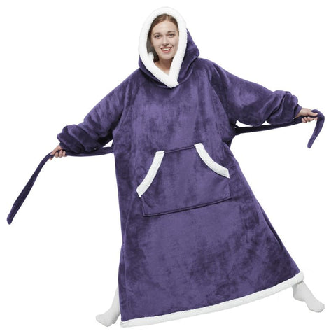 Bedsure sherpa close-up revealing soft fleece texture for plush warmth and comfort
