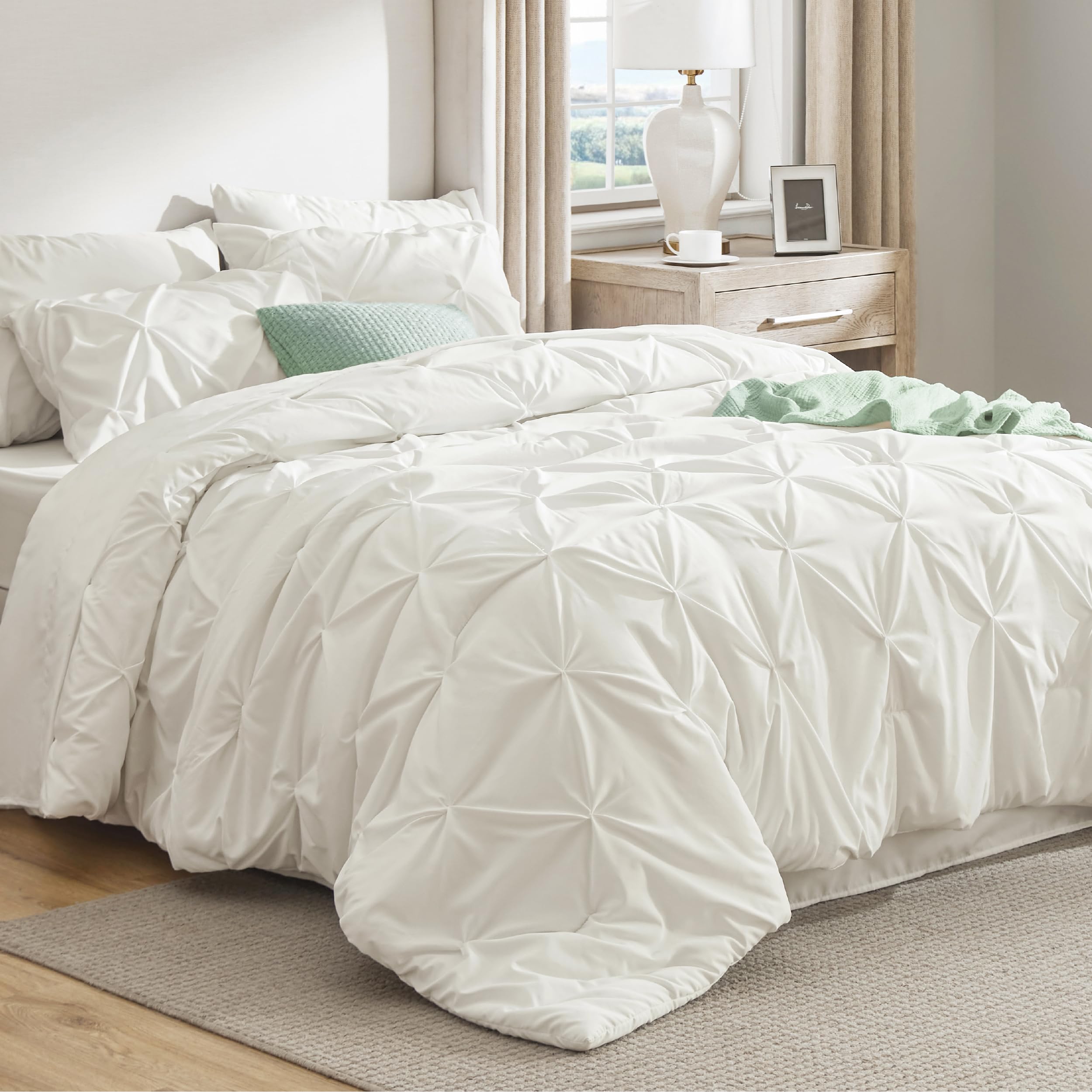 Bedsure front packaging of Ivory 7-piece set showing contents and convenience