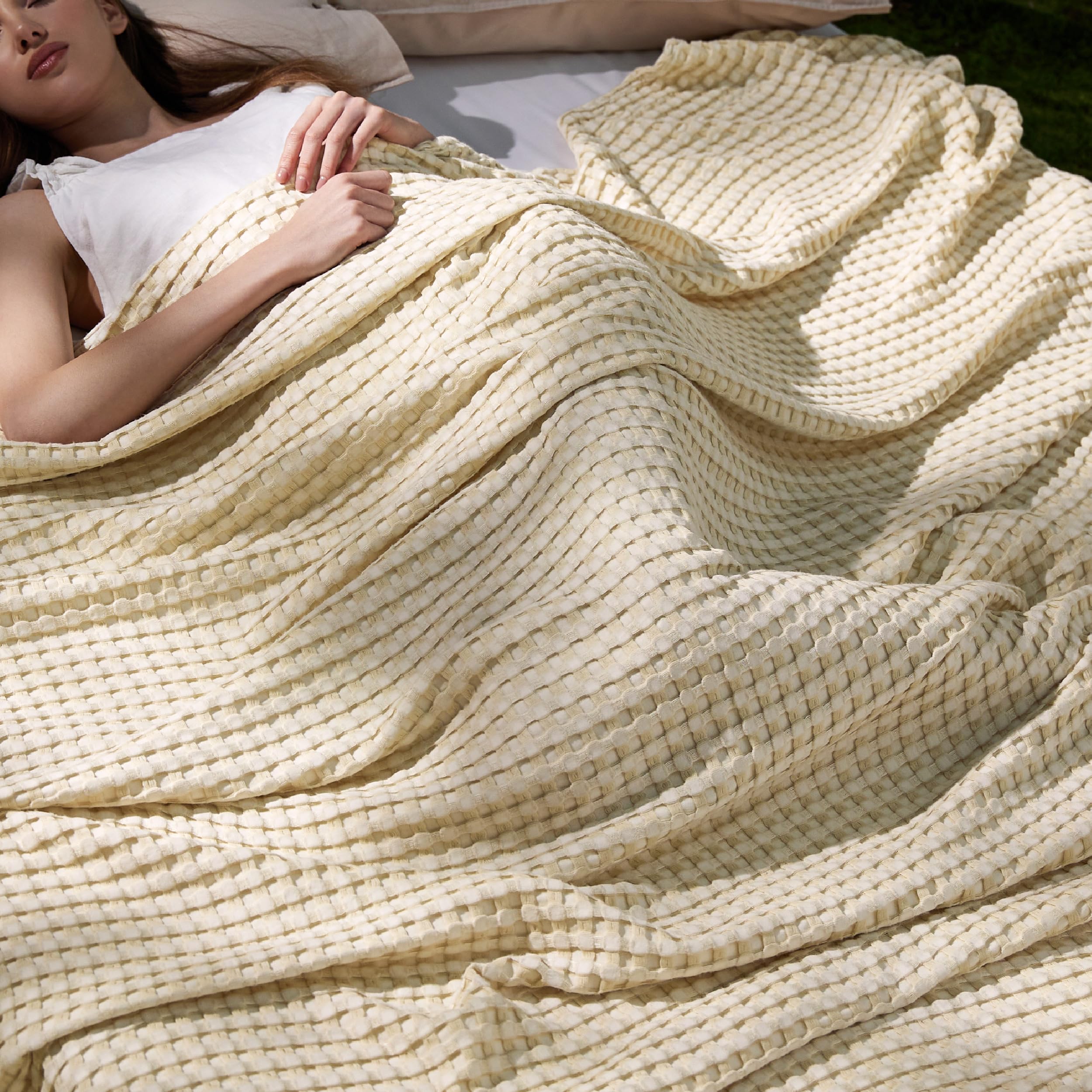 Bedsure king blanket front view showing size and natural color for cool nights