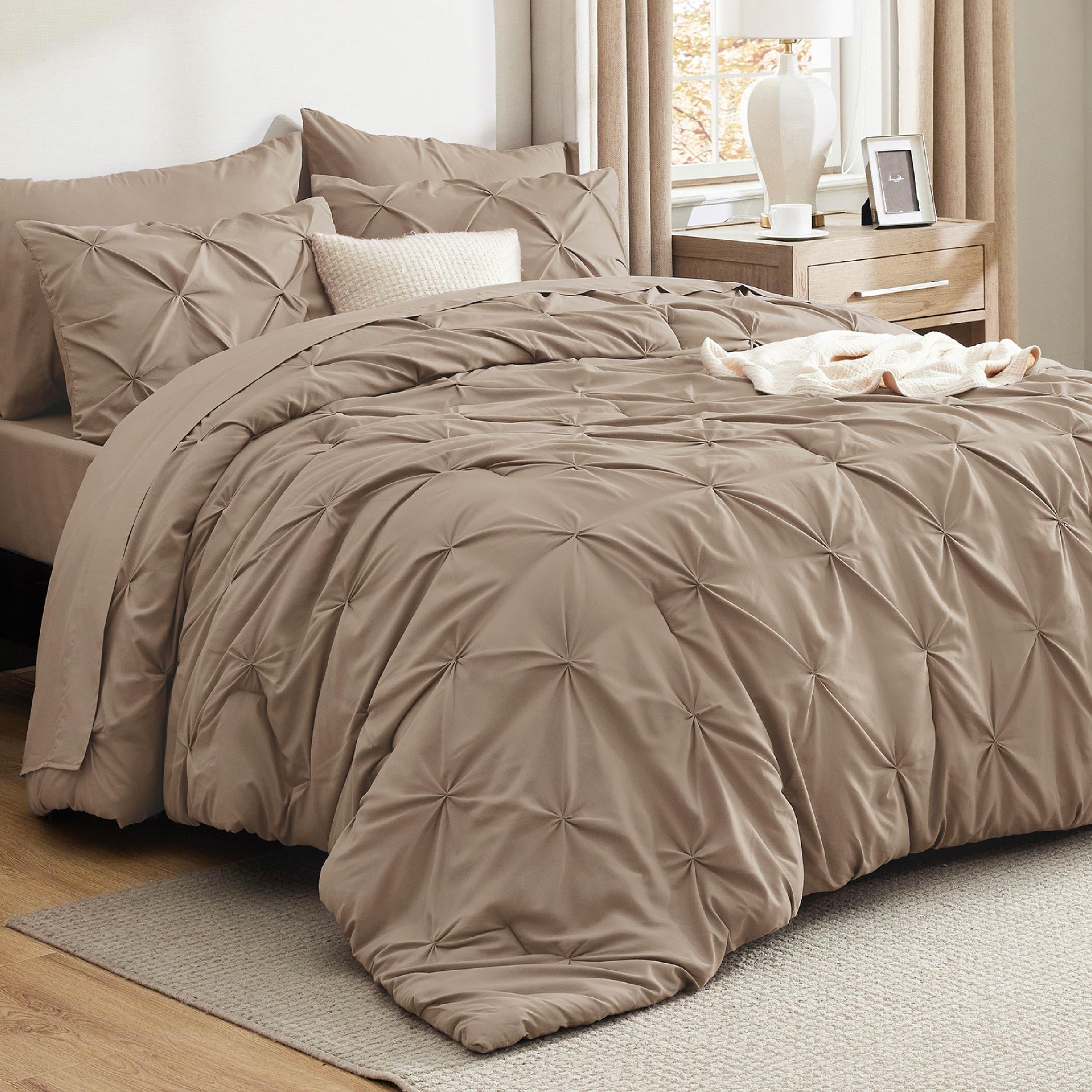 Bedsure close-up of brushed microfiber texture highlighting soft, quiet surface for cozy sleep