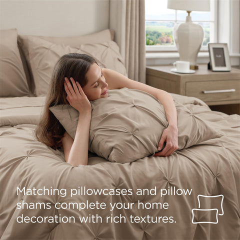 Bedsure seam and edge stitching close-up showing durable construction for long-lasting use