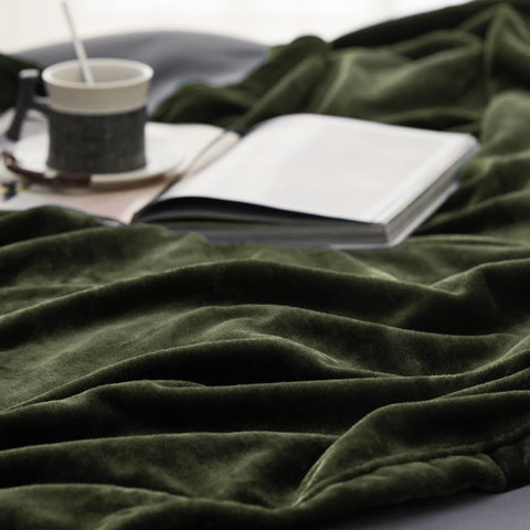 Bedsure folded and packaged blanket ready for gifting with neat presentation