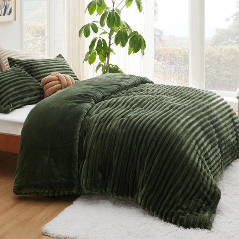 Bedsure olive green fleece close-up showing soft texture and warm feel