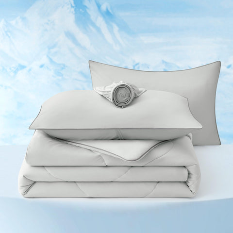 Bedsure packaged bedding flat lay showing label and easy gift-ready benefit