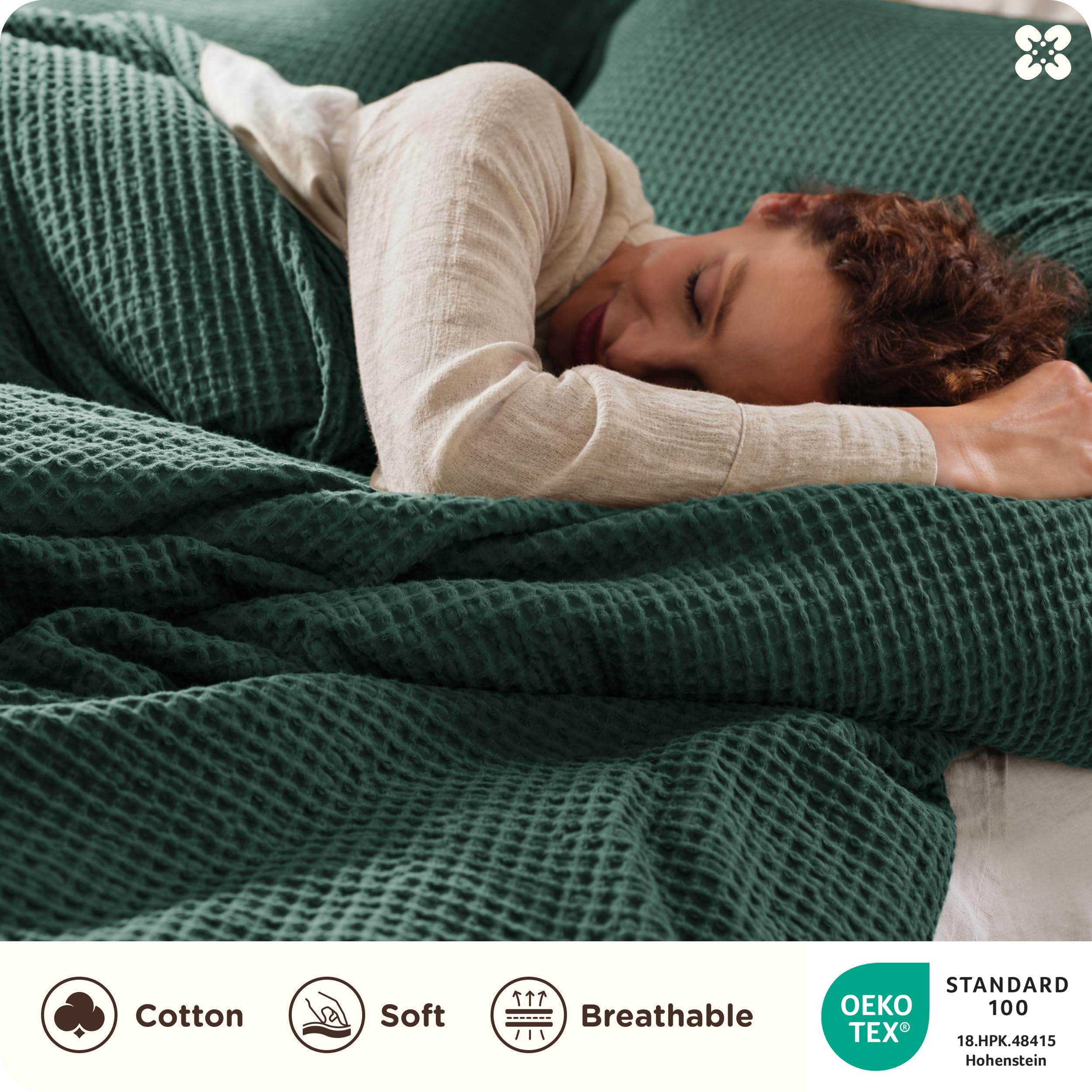 Bedsure percale reverse detail showing smooth side for cooler nights