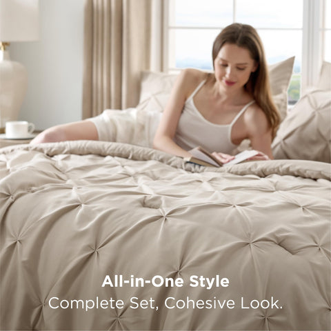 Bedsure pillow shams detail displaying geometric pattern and coordinated style