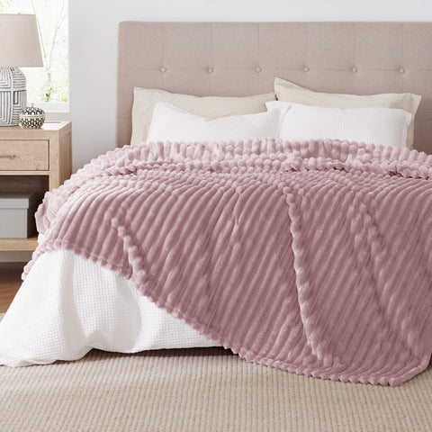 Bedsure blanket packaging and label conveying care instructions and product authenticity