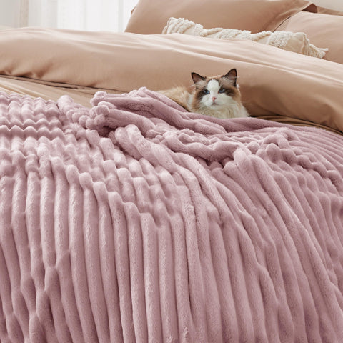 Bedsure striped pattern detail showing subtle stripes that enhance bedroom decor