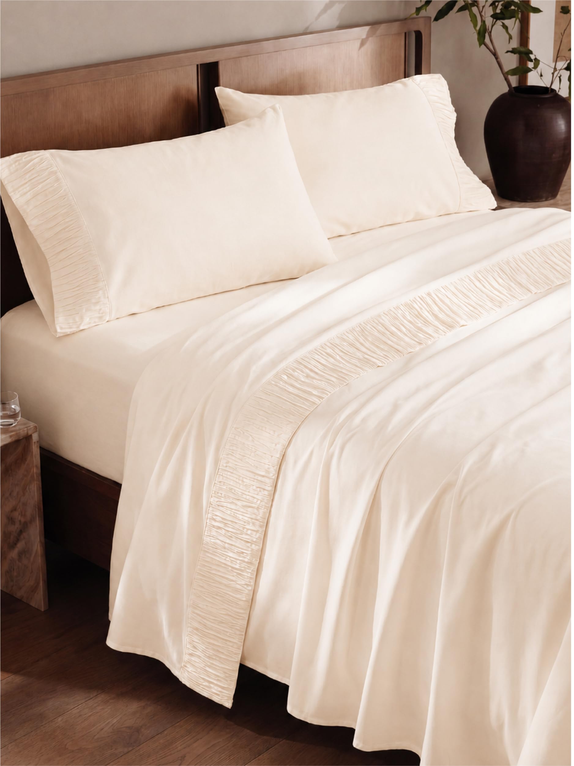 Bedsure front packaging showing full queen sheet set and easy selection benefit