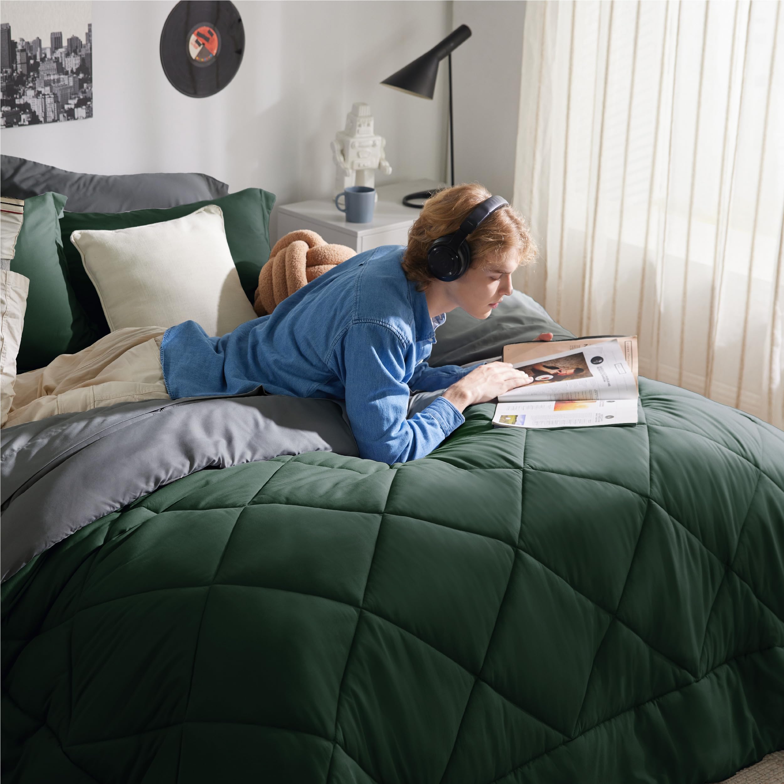 Bedsure close-up of quilted texture showing durable stitching and comfort benefit