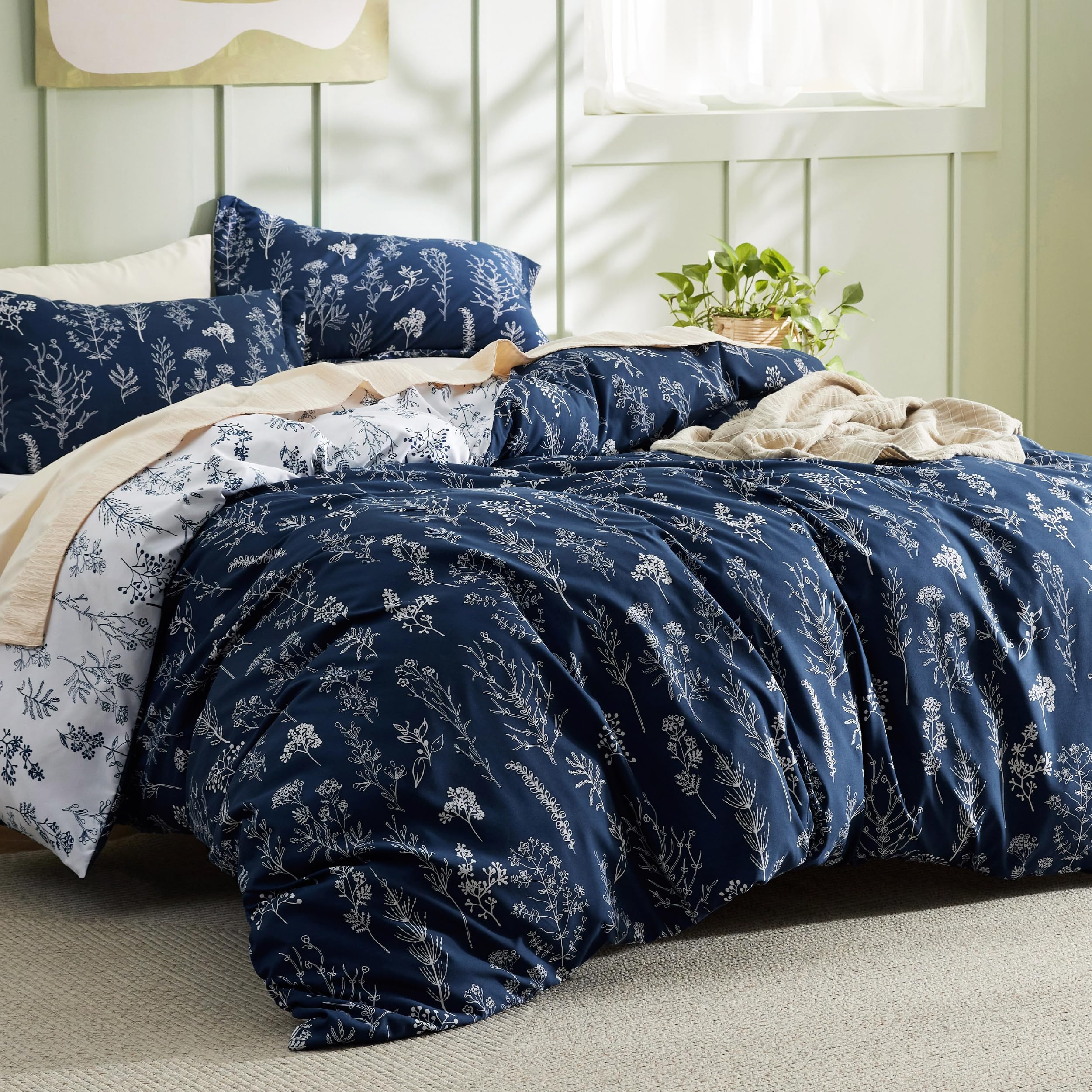 Bedsure showing navy reverse and floral face for two styling options