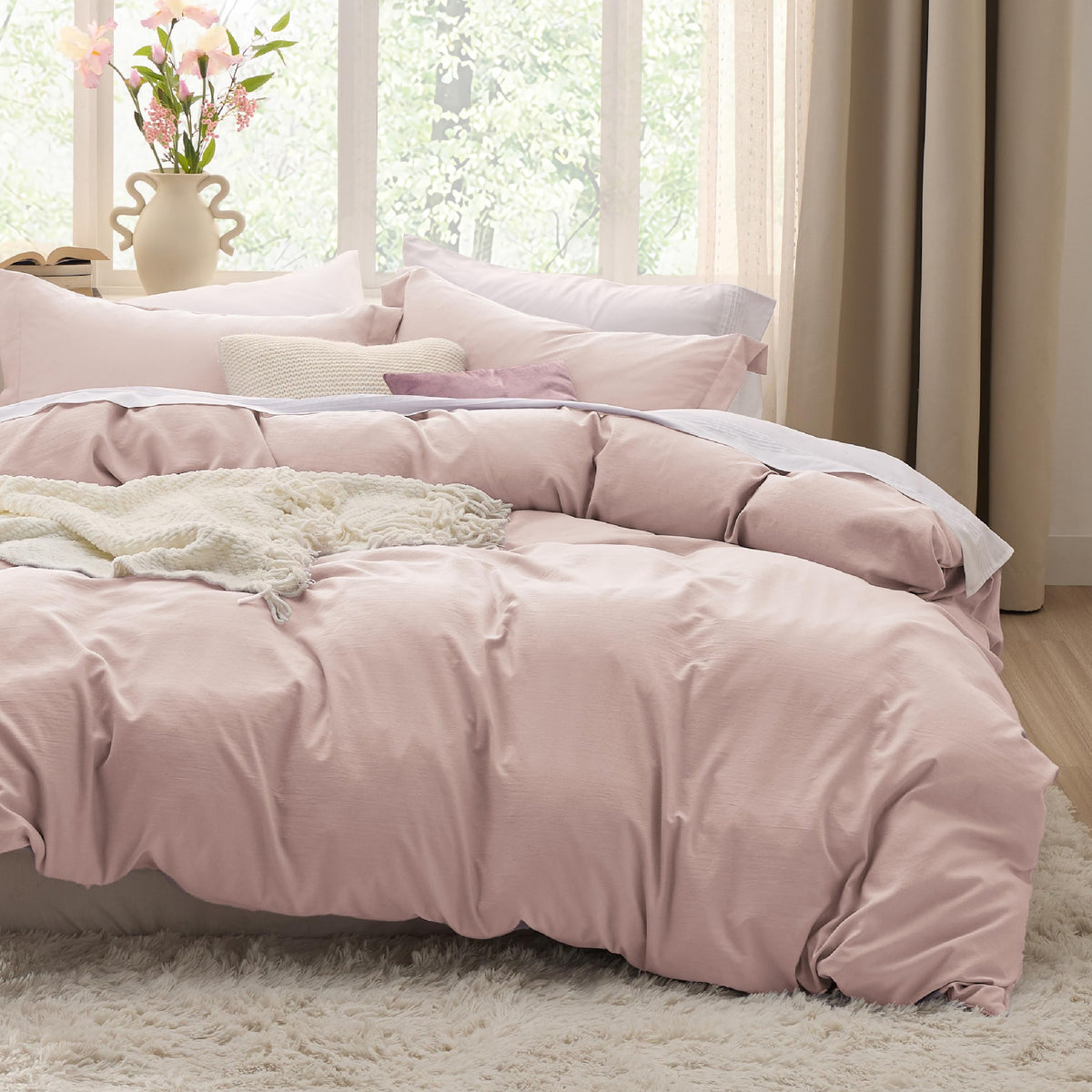 Bedsure front view of rose pink duvet cover showing full bedding set and neat finish
