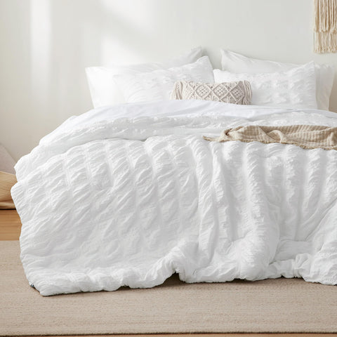 Bedsure comforter front view showing full white seersucker bedding benefit: polished bedroom look
