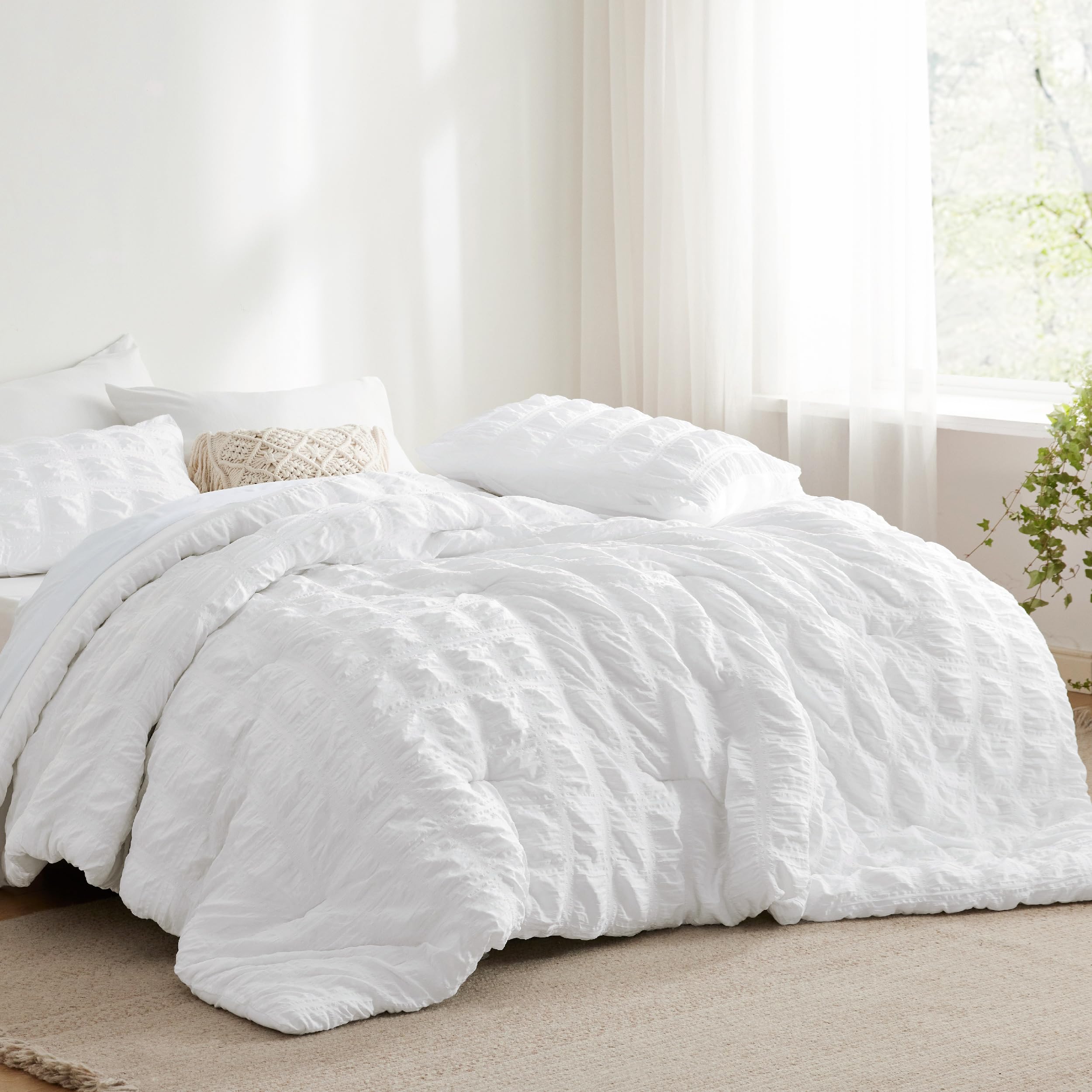 Bedsure styled bedroom with set installed benefit: cohesive, inviting decor