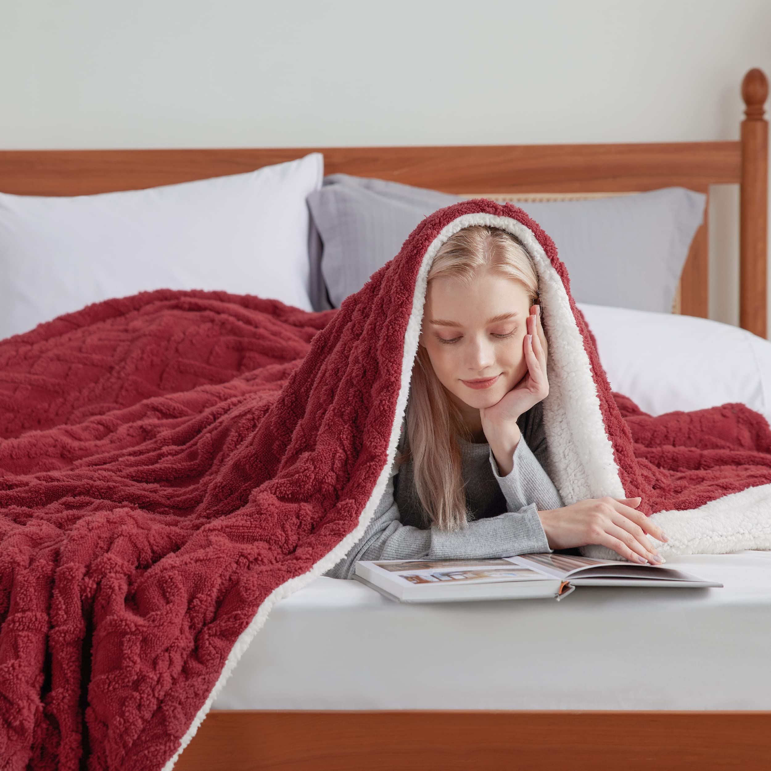 Bedsure blanket gift-ready packaging ideal for giving and presentation