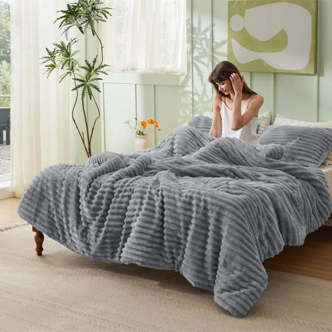 Bedsure comforter on full bed to illustrate 90x90 size and generous coverage