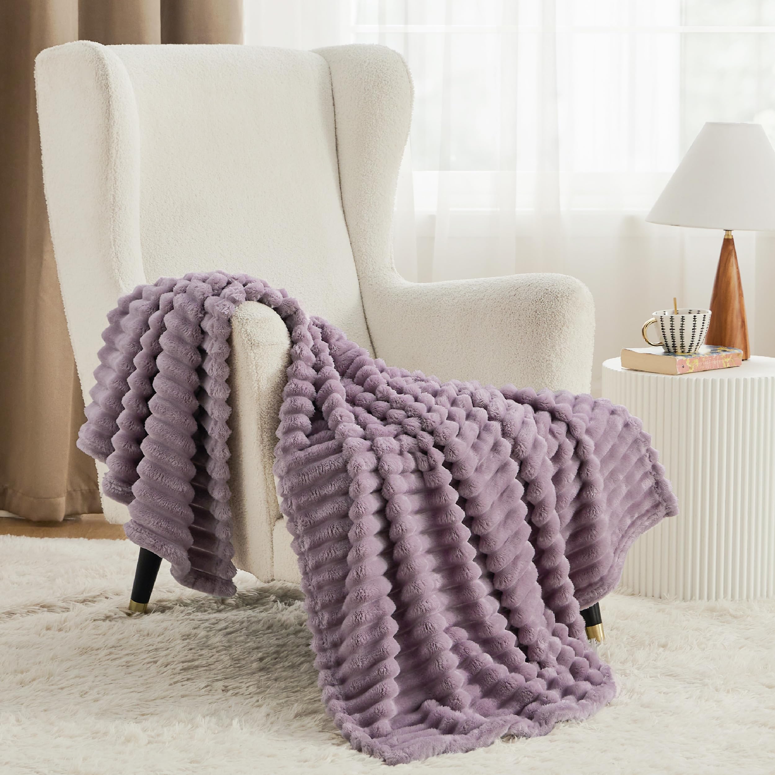 Bedsure folded throw detail highlighting plush microfiber for neat storage