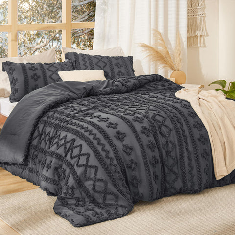 Bedsure close-up of tufted embroidery texture highlighting handcrafted depth and charm