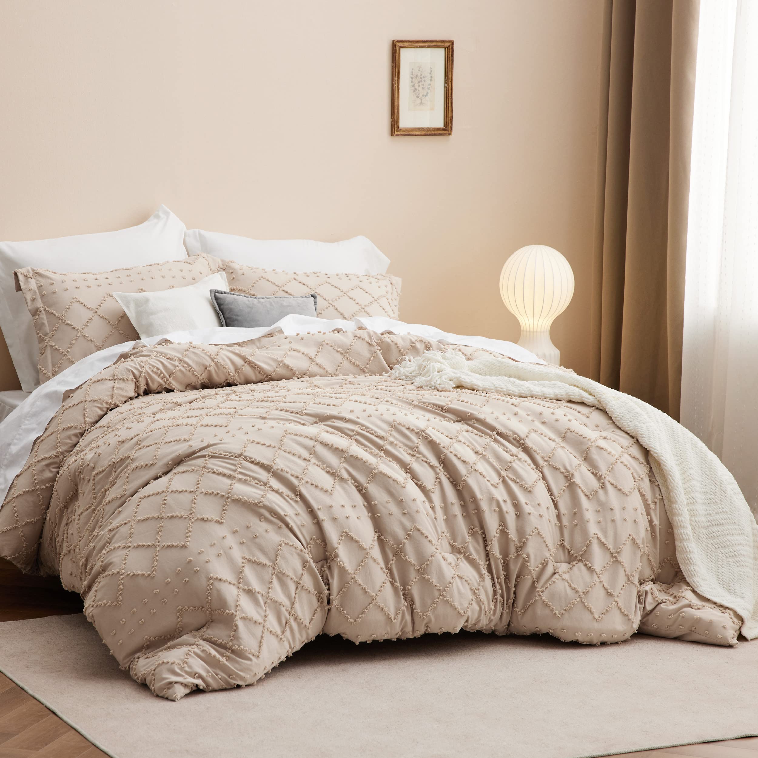 Bedsure close-up of brushed microfiber texture offering quiet, velvety comfort and softness