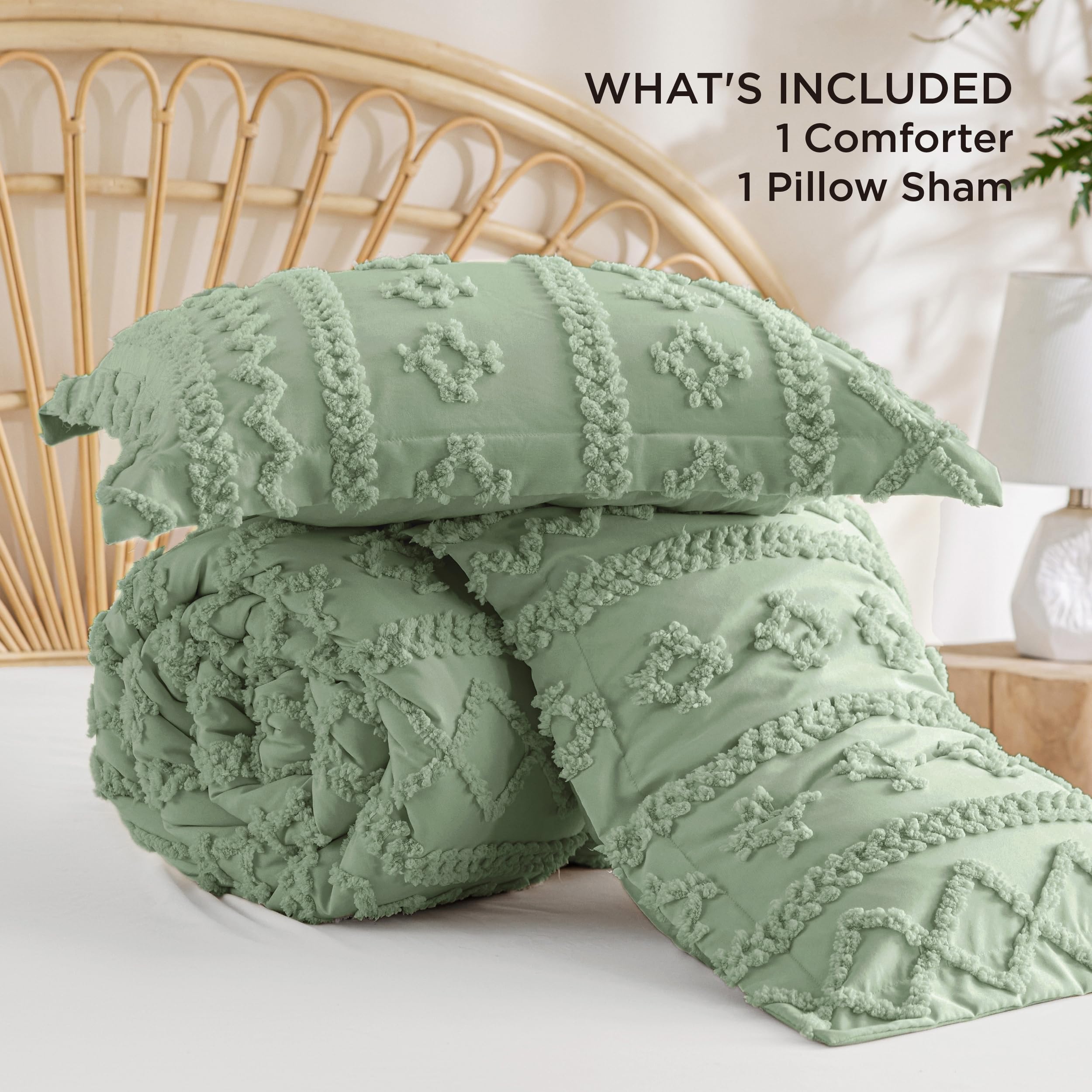 Bedsure care label close-up showing machine-washable instructions and convenience