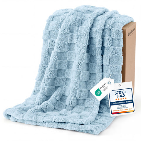 Bedsure light blue twin blanket front view showing soft texture and cozy appeal