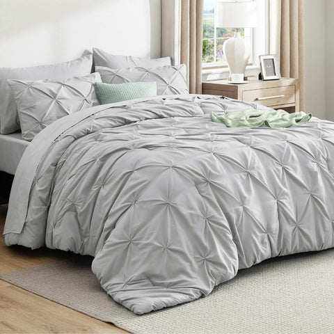 Bedsure front view of Twin XL set showing light grey comforter and sheets for stylish sleep
