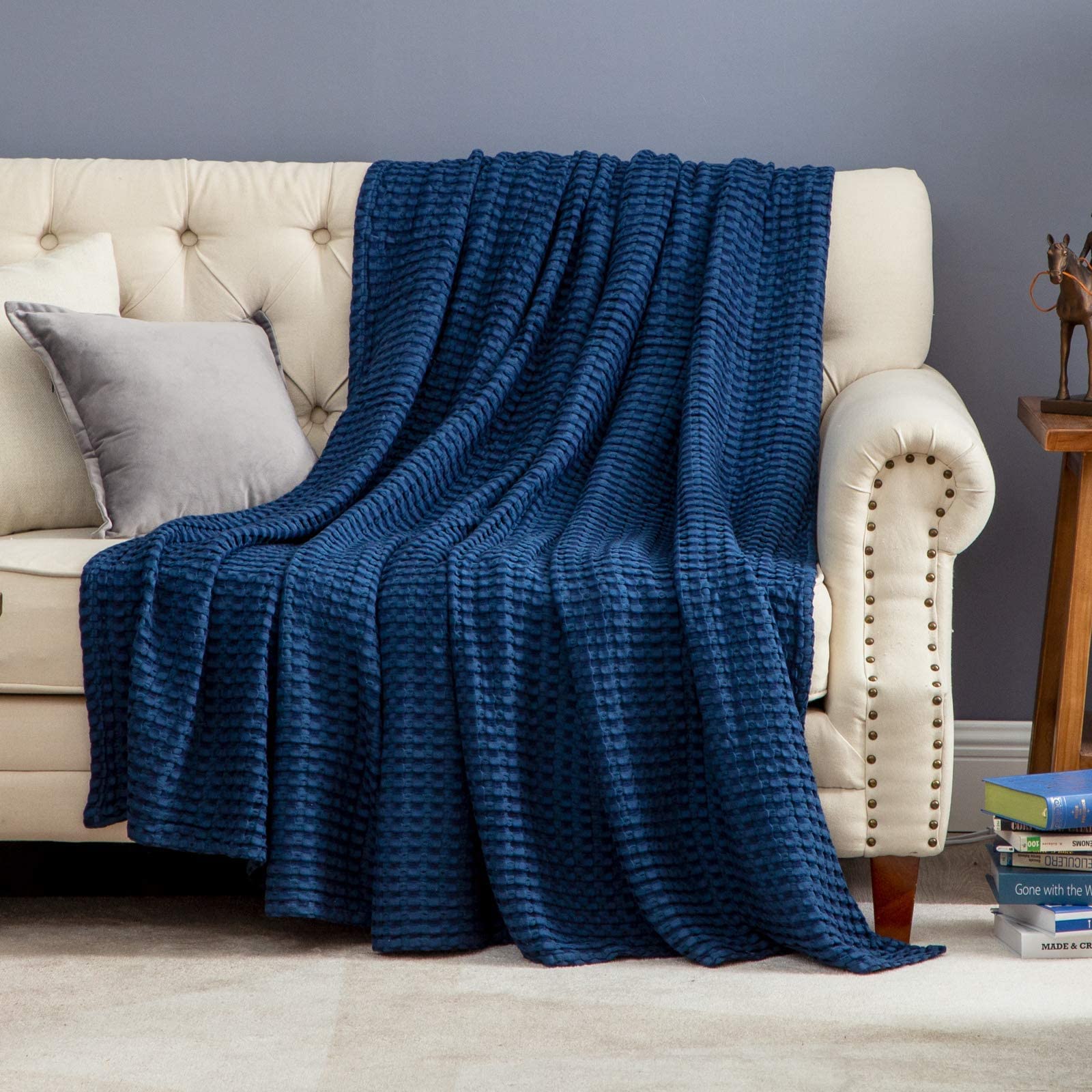 Bedsure blanket paired with pillows showing coordinated bedroom styling benefit