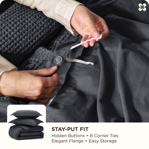 Interior corner tie on Bedsure duvet cover securing the insert for stable sleep