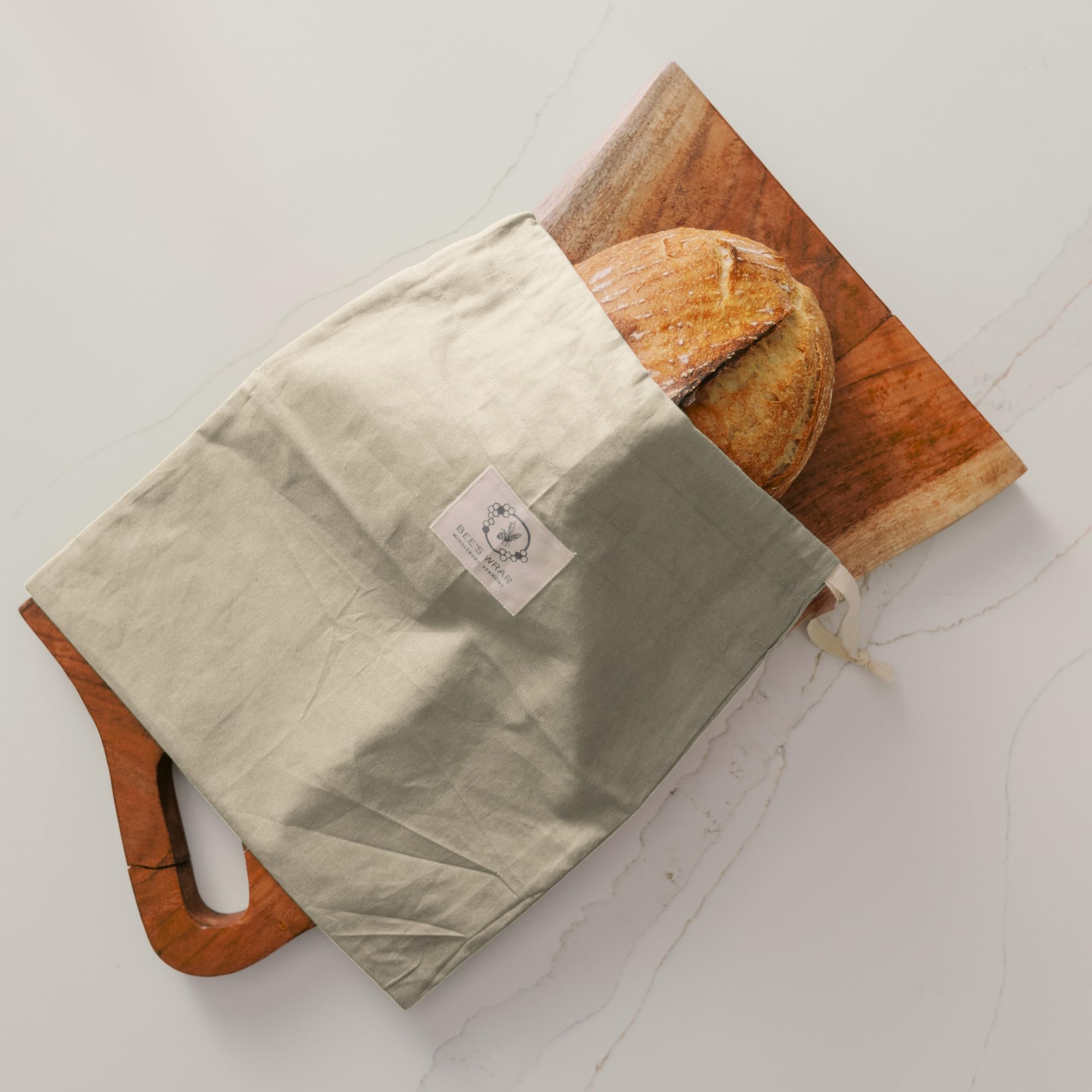 Bee's Wrap interior lining texture showing beeswax blend for freshness retention