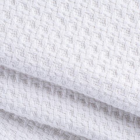 Belizzi Home close-up of cotton weave texture highlighting breathability benefit