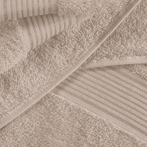Belizzi Home folded bath towel detail highlighting soft cotton texture