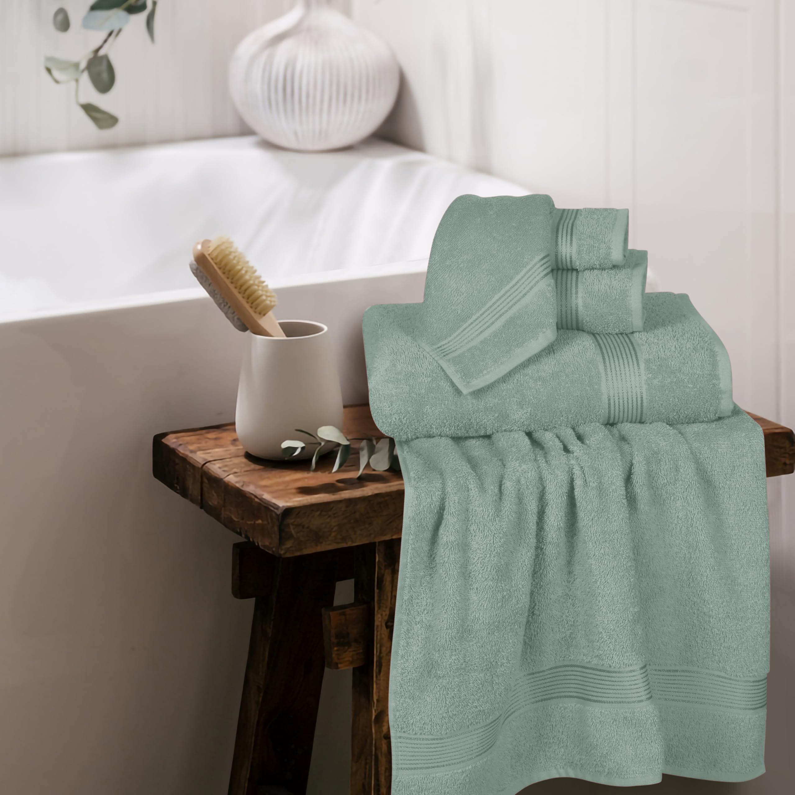 Belizzi Home washcloth close-up displaying soft edges and gentle touch for skin