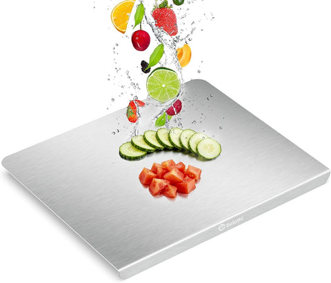 Belothi cutting board front view showing full 18x14 surface and lip benefit
