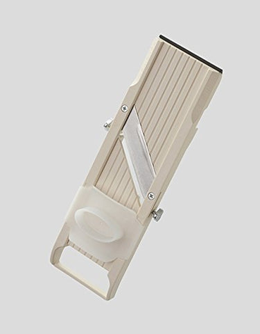 Benriner stainless blades close-up showing fine medium and coarse edges for precise cuts