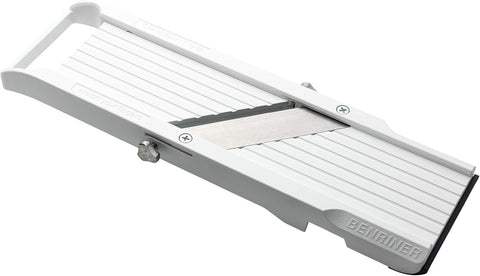 Benriner closeup of handcrafted stainless-steel blades for sharper consistent cuts