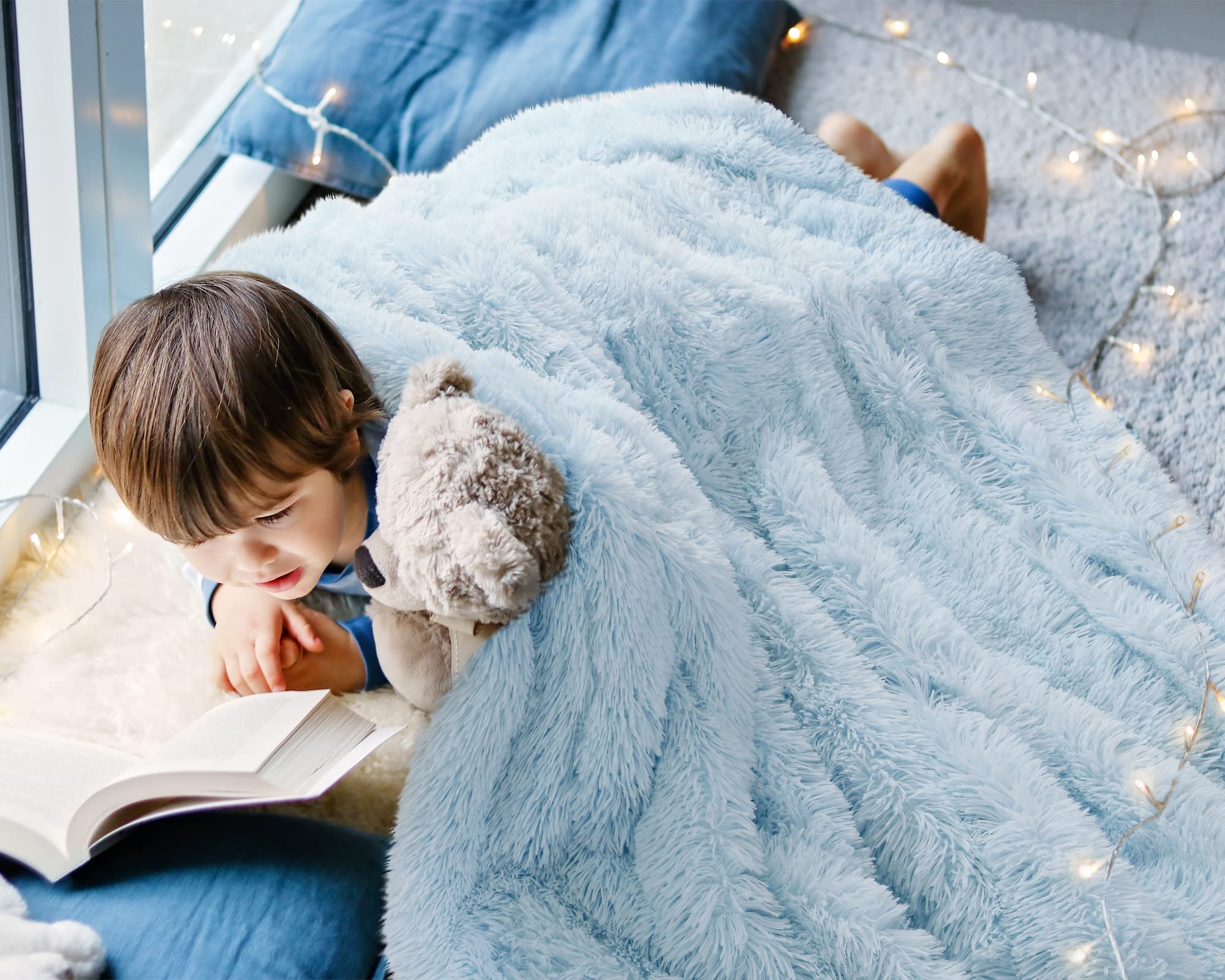 BENRON reverse fleece back demonstrating breathable layer and cozy warmth benefit