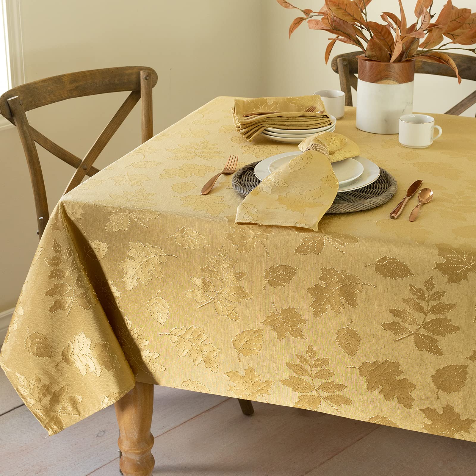 Benson Mills table set with Harvest Legacy showing coordinated place settings