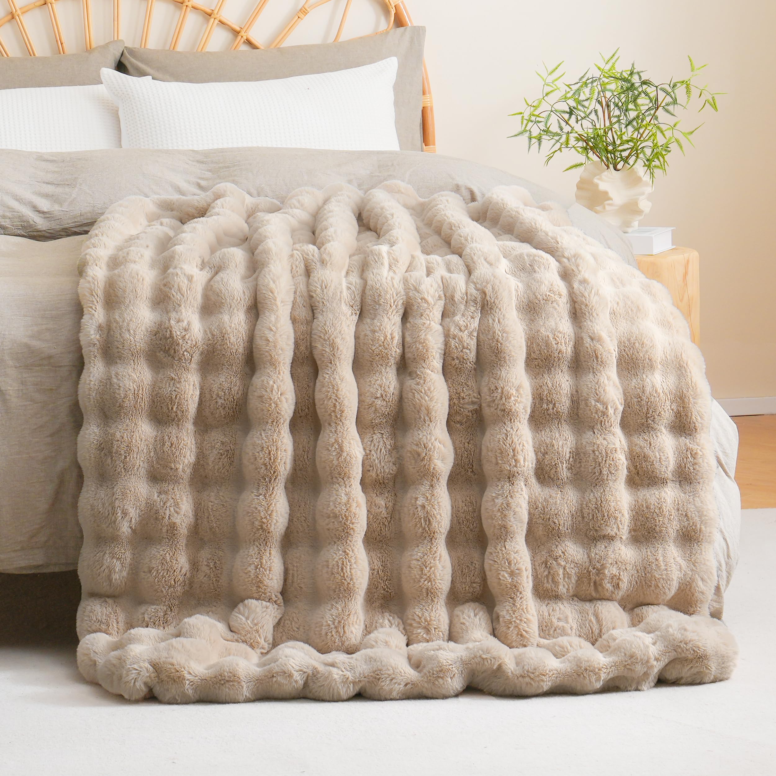 BENVWE folded in basket as decor showing neat storage and visual warmth