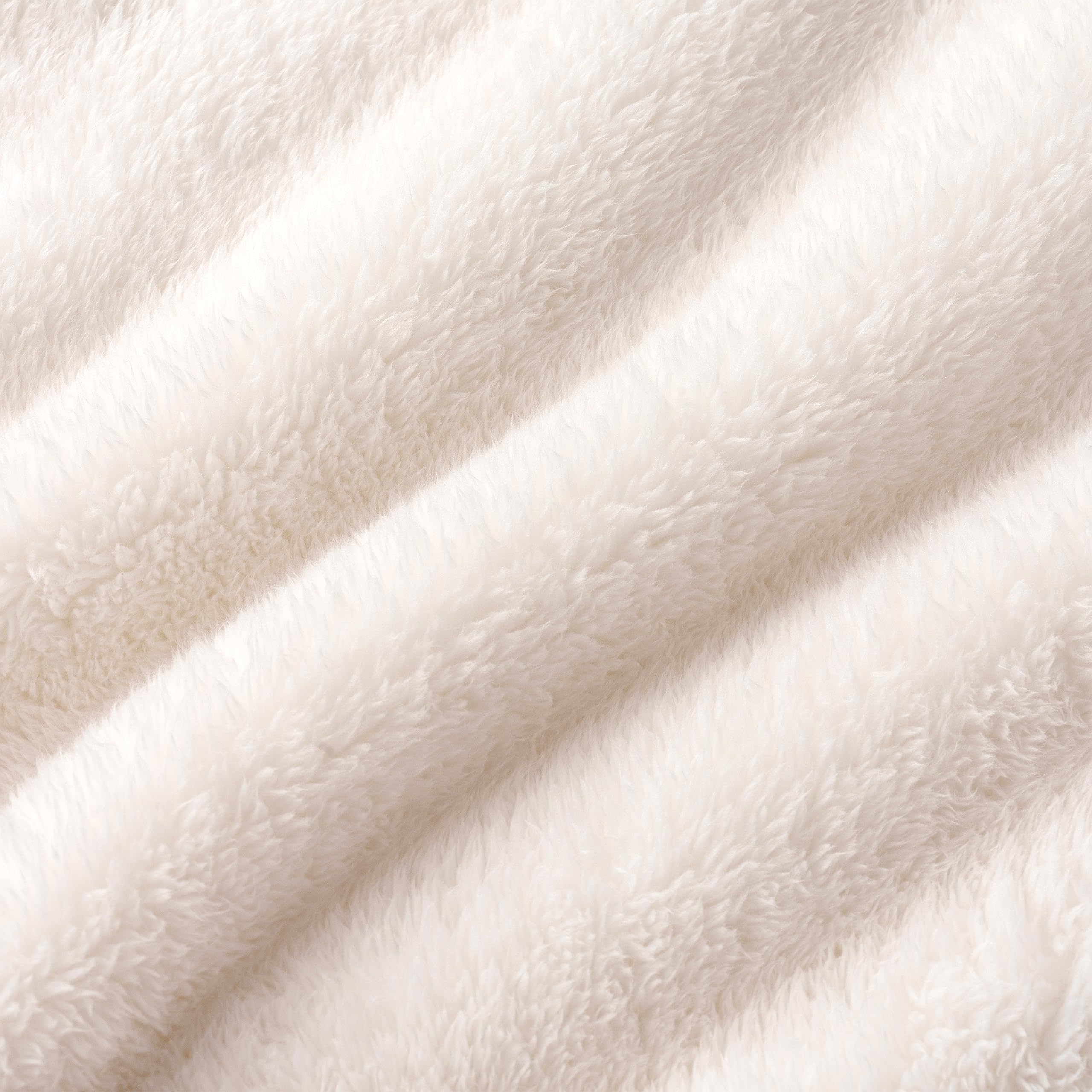 Berkshire Blanket packaging and tag showing product information