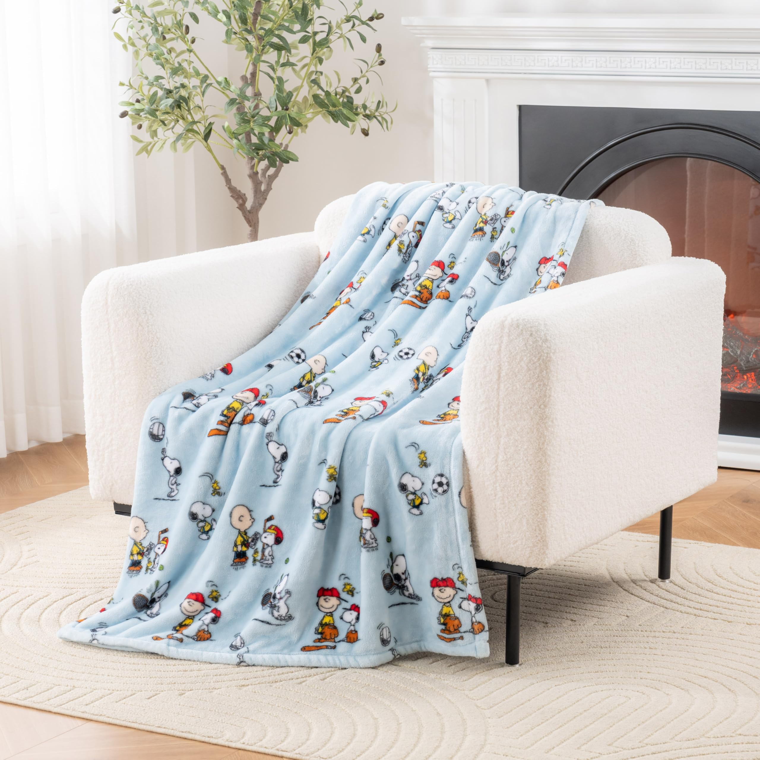 Berkshire Blanket Snoopy front packaging shows official Peanuts artwork and cozy appeal