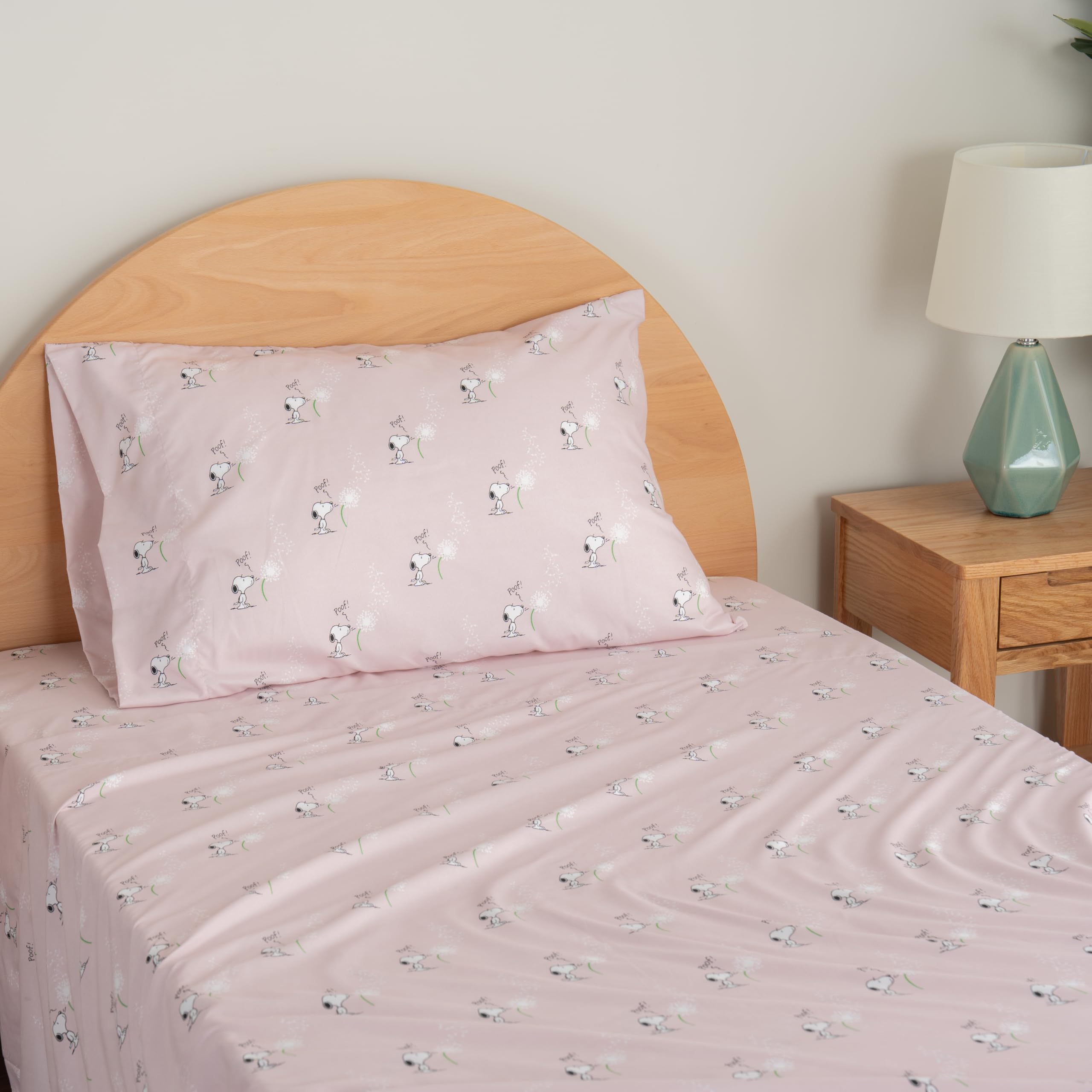 Berkshire Blanket Snoopy size scale mattress comparison illustrating accurate twin fit