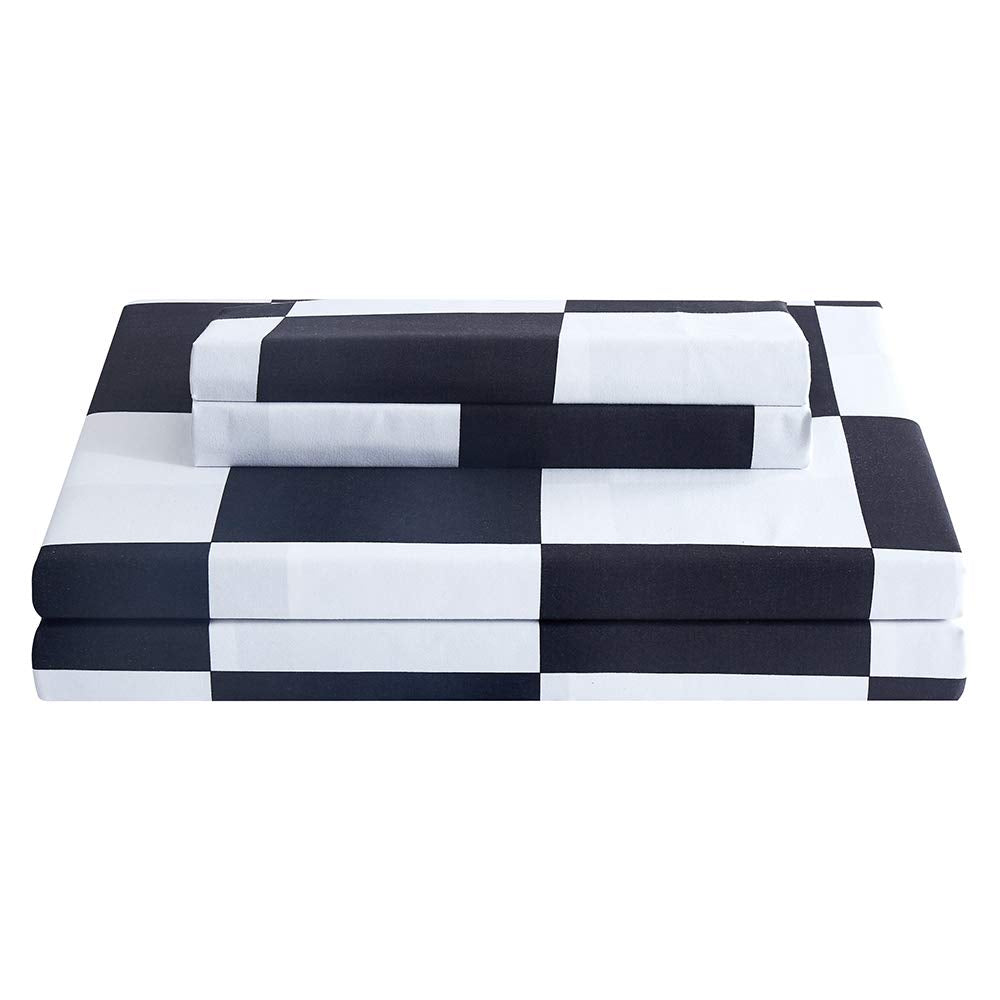 Best Season fitted sheet deep pocket detail demonstrating secure fit