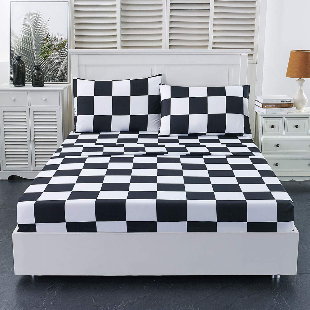 Best Season flat sheet spread showing black and white gingham pattern